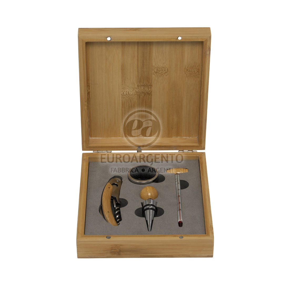 Set da vino quattro pezzi