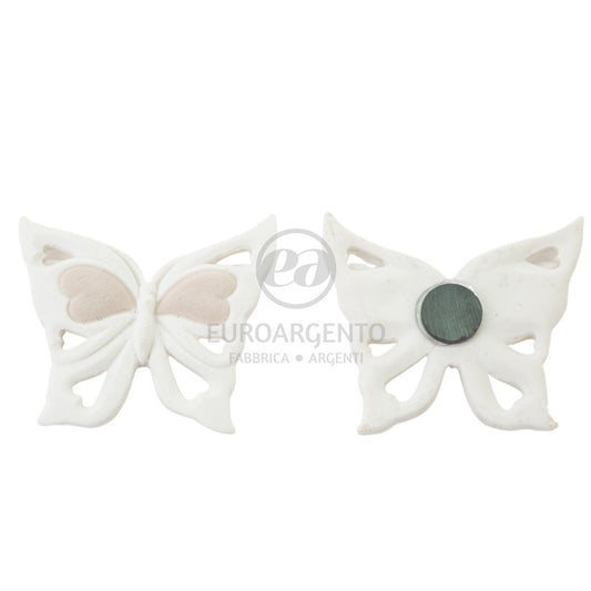 Calamita farfalla con cuori